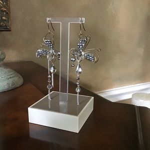 Butterfly wire earrings